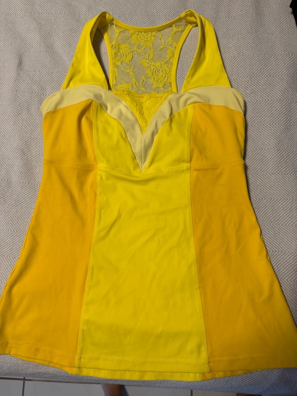 Crowned Athletics Enchanted Rose Athletic Top Medium USED
